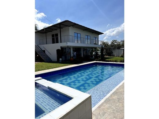 Farmhouse in San Jerónimo, Departamento de Antioquia