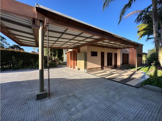 Köy evi Rionegro, Departamento de Antioquia