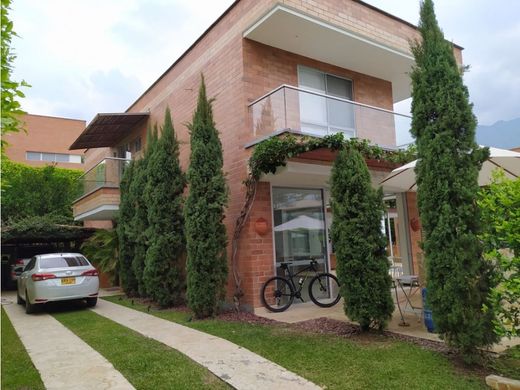 Country House in San Jerónimo, Departamento de Antioquia