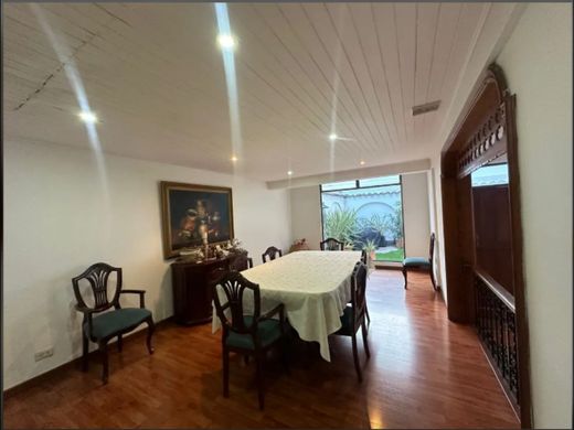 منزل ﻓﻲ بوغوتا, Bogotá  D.C.