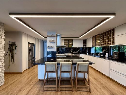 Casa de lujo en Medellín, Departamento de Antioquia