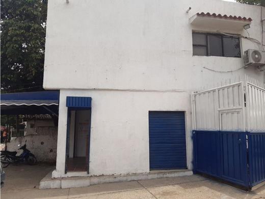 Land in Cartagena, Cartagena de Indias