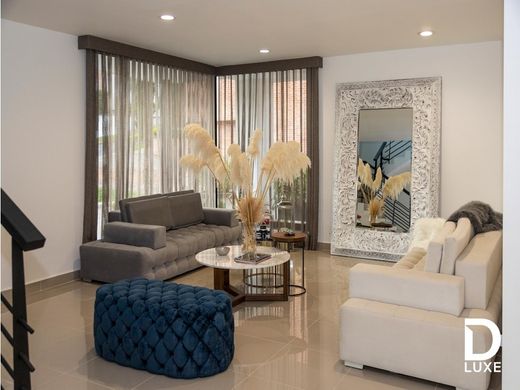 Luxury home in Medellín, Departamento de Antioquia