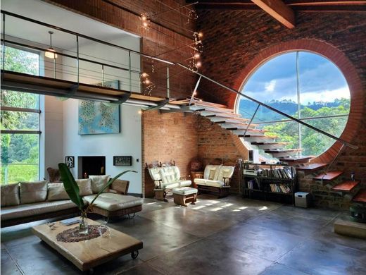 컨트리하우스 / Sabaneta, La Estrella