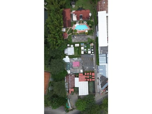 Гостиница, Перейра, Pereira