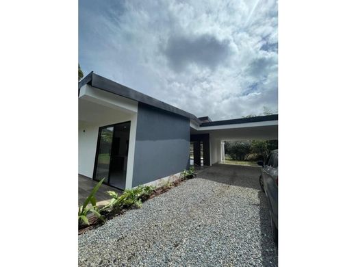 Luxus-Haus in La Ceja, Departamento de Antioquia