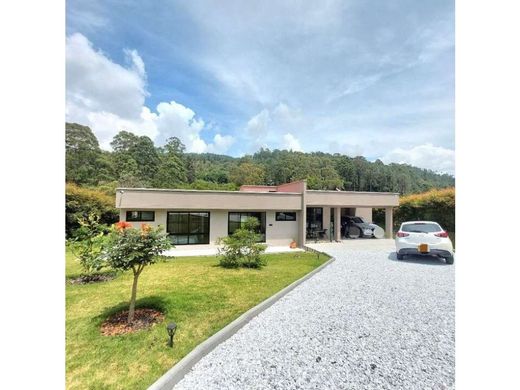 Köy evi Rionegro, Departamento de Antioquia