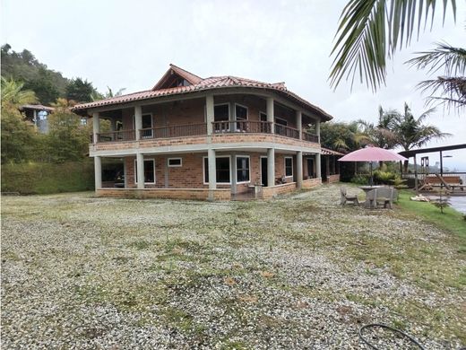 전원/농가 / Guarne, Departamento de Antioquia