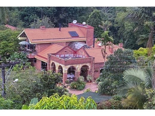 Casale a San Francisco, Departamento de Cundinamarca