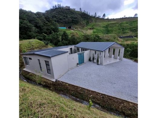 Εξοχική κατοικία σε Retiro, Departamento de Antioquia