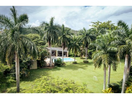 Casa de lujo en Anapoima, Cundinamarca