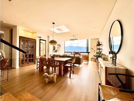 بنتهاوس ﻓﻲ Envigado, Departamento de Antioquia