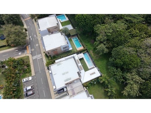Luxus-Haus in Cali, Departamento del Valle del Cauca