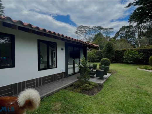 Köy evi Rionegro, Departamento de Antioquia