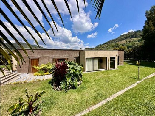 Casa de campo en Retiro, Departamento de Antioquia