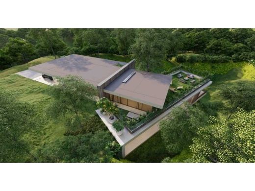 컨트리하우스 / Envigado, Departamento de Antioquia