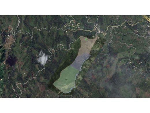 Terreno en Medellín, Departamento de Antioquia