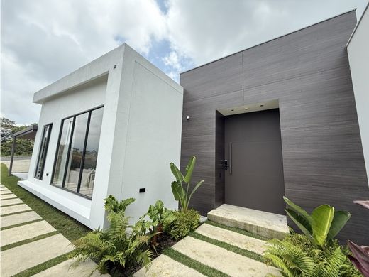 Country House in Circasia, Quindío Department