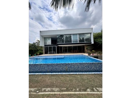 Cali, Departamento del Valle del Caucaの高級住宅