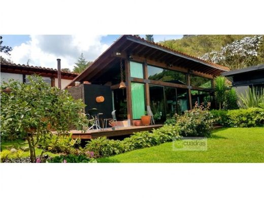 郊区住宅  Rionegro, Departamento de Antioquia