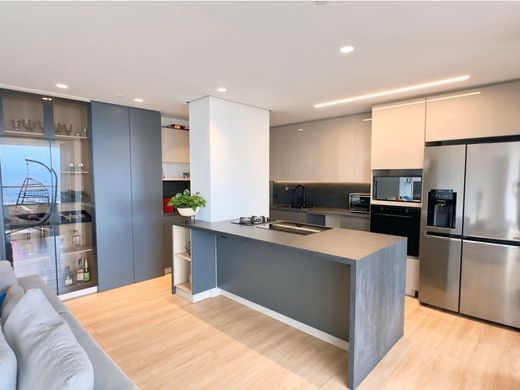 Piso / Apartamento en Envigado, Departamento de Antioquia