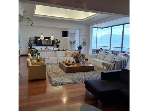 Apartment / Etagenwohnung in Medellín, Departamento de Antioquia