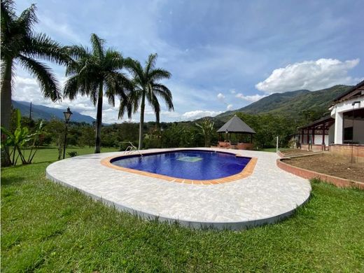 Maison de luxe à Barbosa, Departamento de Antioquia
