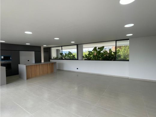 ﺷﻘﺔ ﻓﻲ ميديلين, Medellín