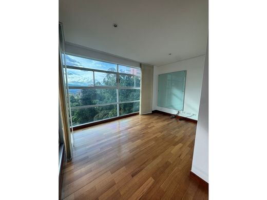 Apartment / Etagenwohnung in Medellín, Departamento de Antioquia