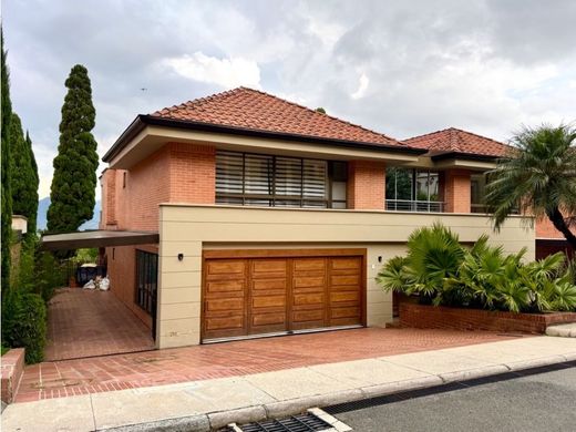 Luxe woning in Medellín, Departamento de Antioquia