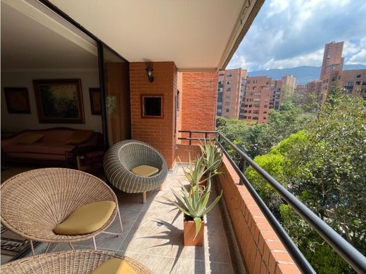 Piso / Apartamento en Medellín, Departamento de Antioquia