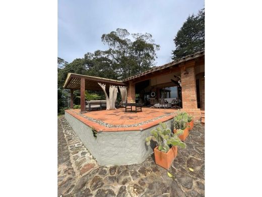 Köy evi Rionegro, Departamento de Antioquia