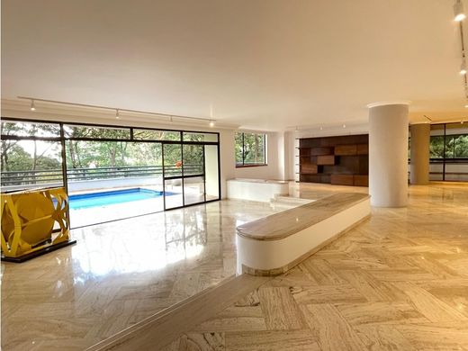 ﺷﻘﺔ ﻓﻲ ميديلين, Medellín