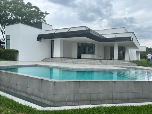 컨트리하우스 / Pereira, Departamento de Risaralda