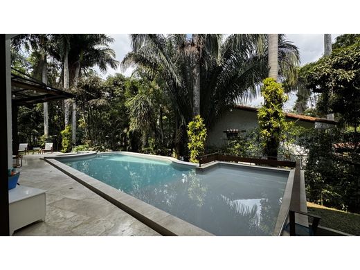 Country House in Santiago de Cali, Cali