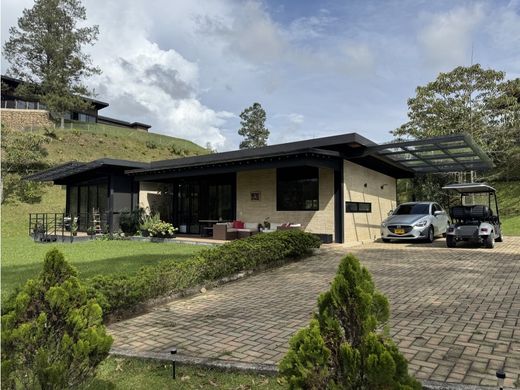 Country House in Retiro, Departamento de Antioquia