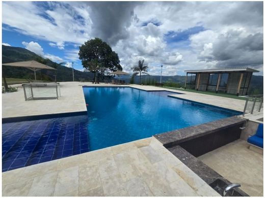 Farmhouse in Copacabana, Departamento de Antioquia