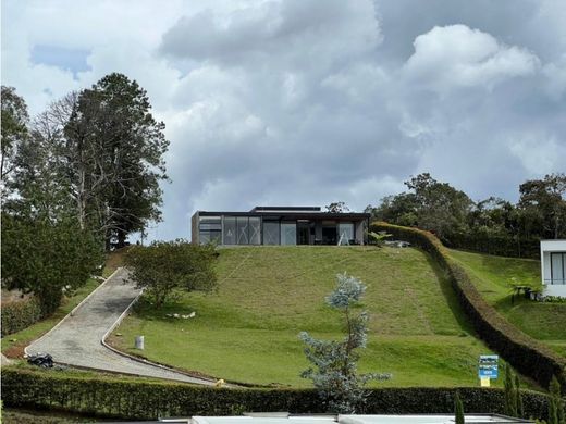 ‏בתים כפריים או חוות ב  Rionegro, Departamento de Antioquia