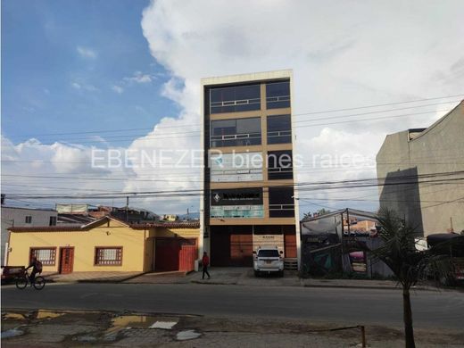 Edificio en Chía, Cundinamarca