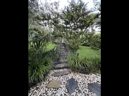 Envigado, Departamento de Antioquiaの高級住宅