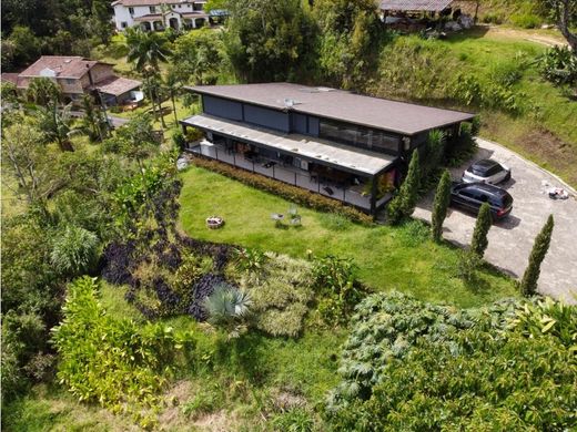 Farmhouse in La Estrella, Departamento de Antioquia