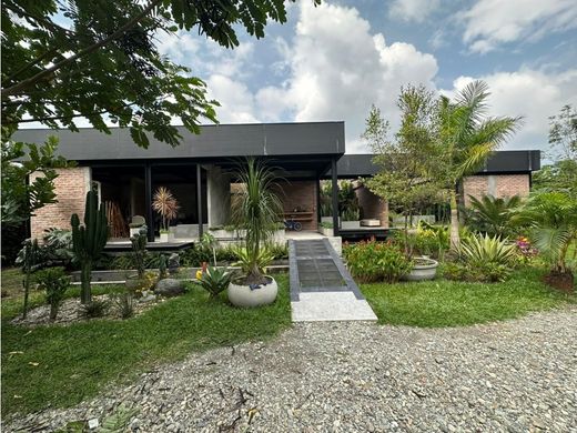 Terreno a Calarcá, Calarca