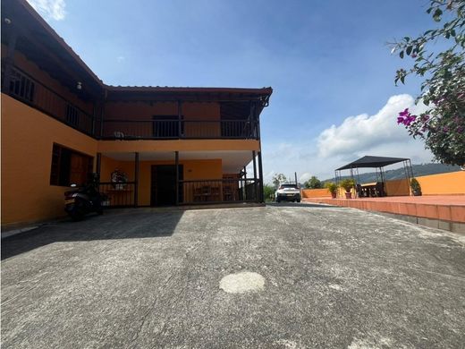 Элитный дом, Кальдас, Caldas