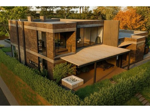 Luksusowy dom w Guarne, Departamento de Antioquia