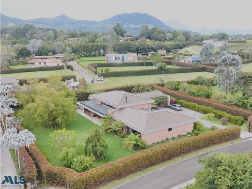 Luxury home in La Ceja, Departamento de Antioquia