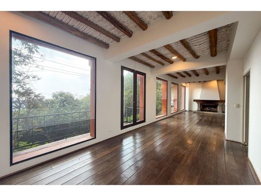 Gospodarstwo w La Calera, Departamento de Cundinamarca