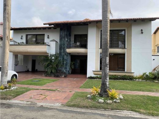 Casa de luxo - Barranquilla, Departamento del Atlántico
