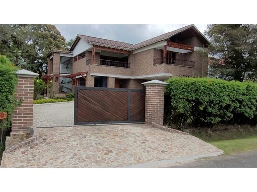 호화 저택 / 메데인, Medellín