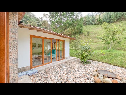 Casa de campo en La Ceja, Departamento de Antioquia