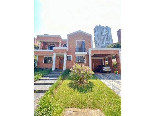 Luksusowy dom w Sabaneta, La Estrella